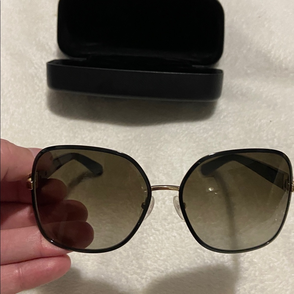 Salvatore Ferragamo Black Frame with Dark Gradient Lenses Women's Sunglasses - Picture 7 of 10